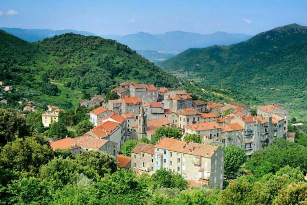 Circuits et voyages en autocar dans les Pyrénées - Guiraud Voyages